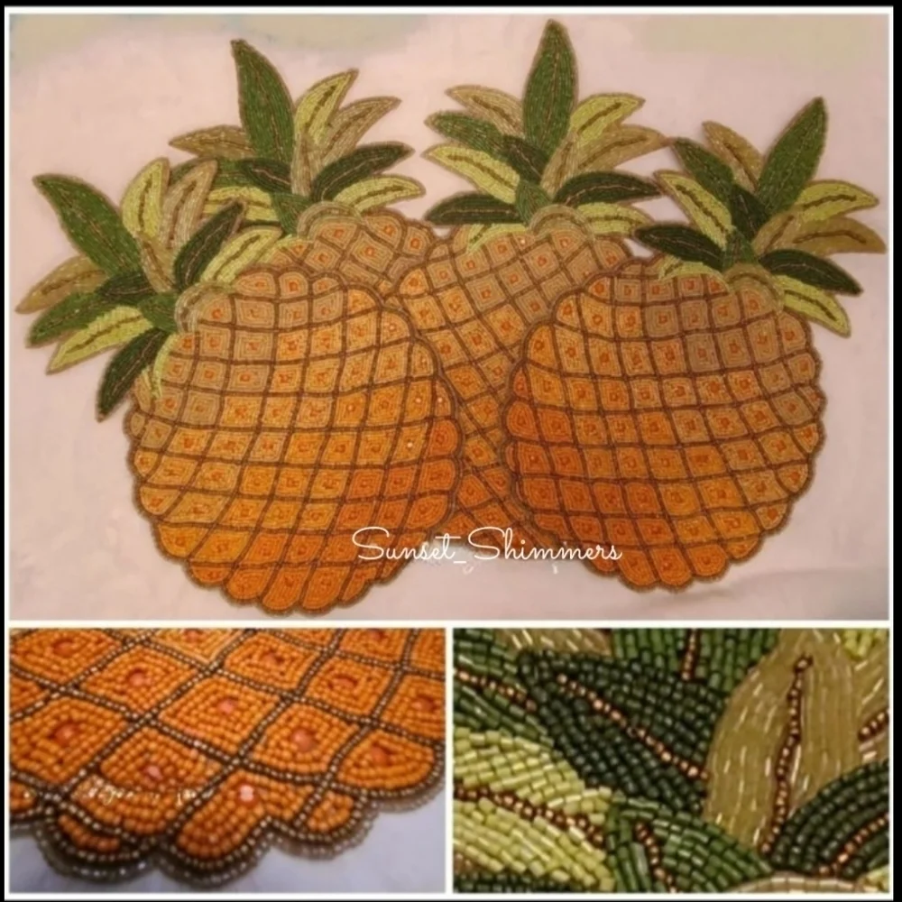 4 Tropical Pineapple JEWELED BEADED Placemats Chargers  Hawaiian Luau Tiki NEW